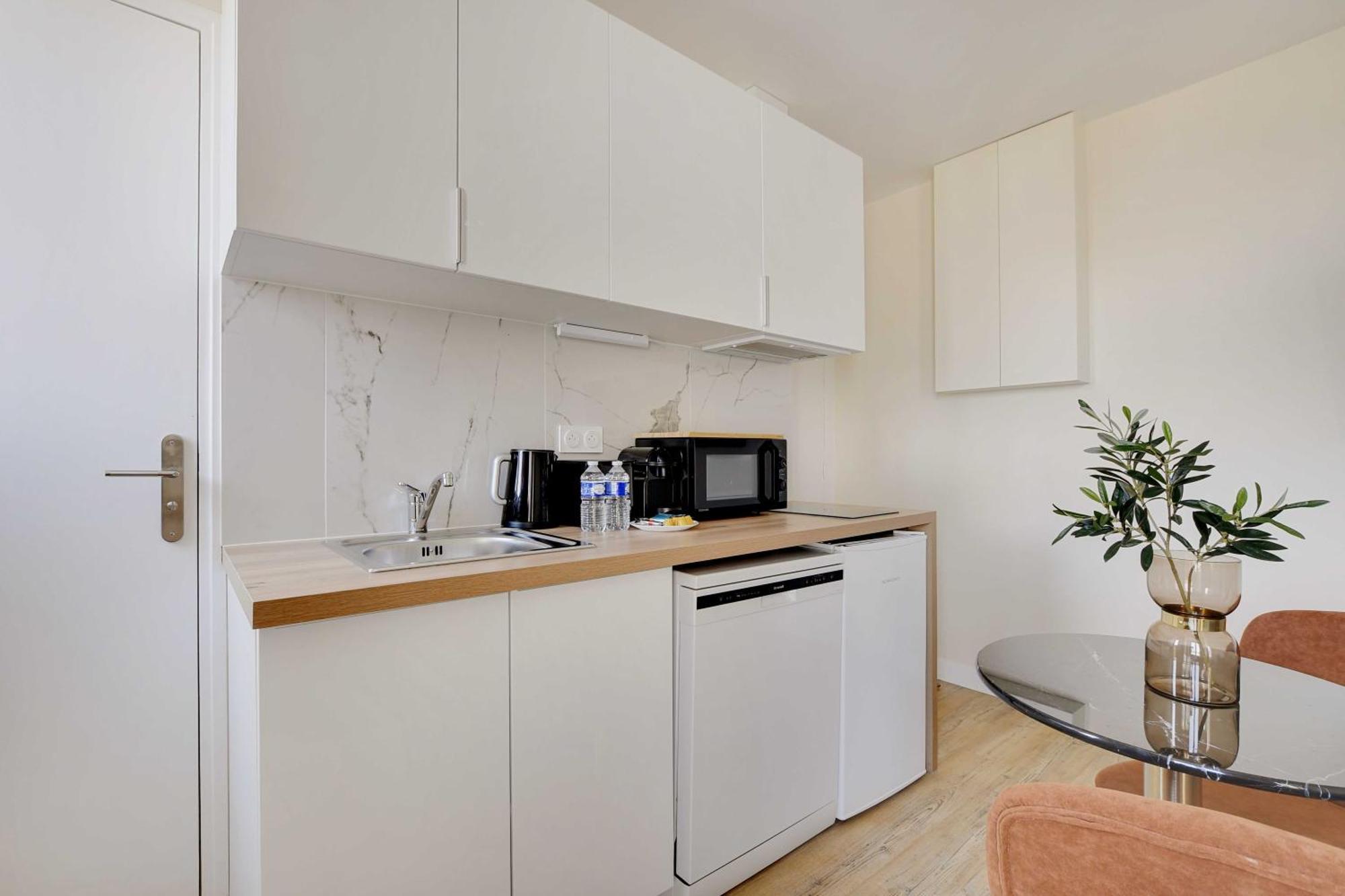 Cosy Apartment - 1Bdr For 3P - Ивры-Сур-Сеине Экстерьер фото