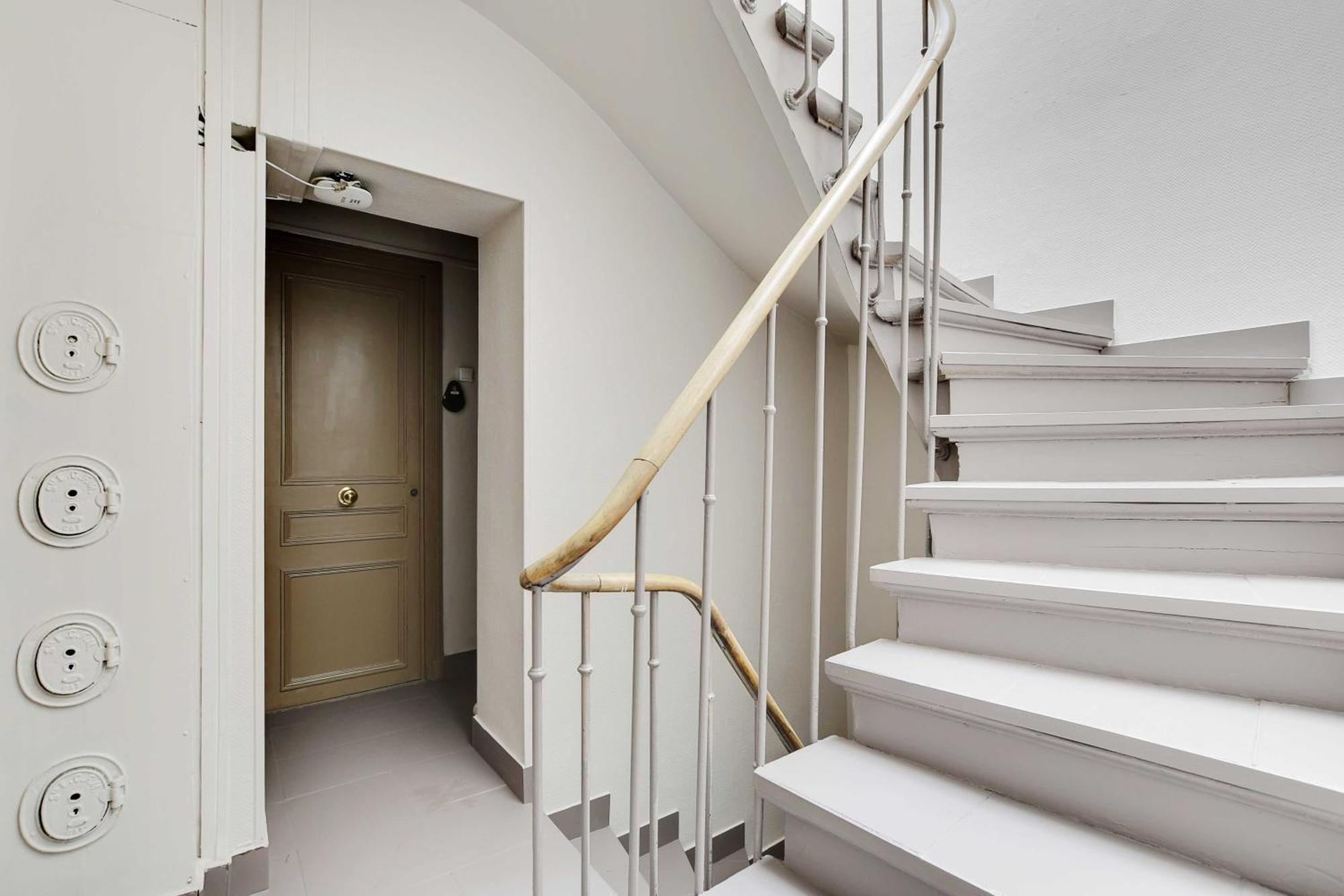 Cosy Apartment - 1Bdr For 3P - Ивры-Сур-Сеине Экстерьер фото